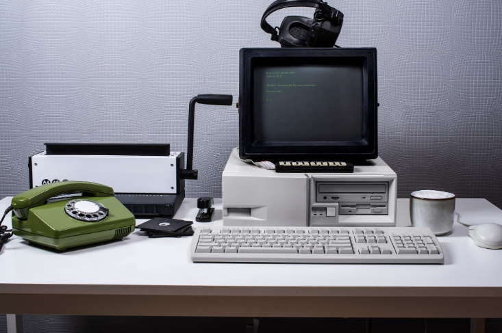 AI Crash Course old computers